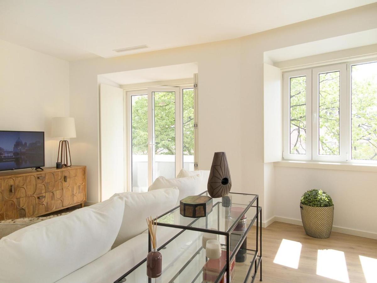 Eduardo VII Park Great Bright Apt With Ac Elevator Lisbon Exterior photo