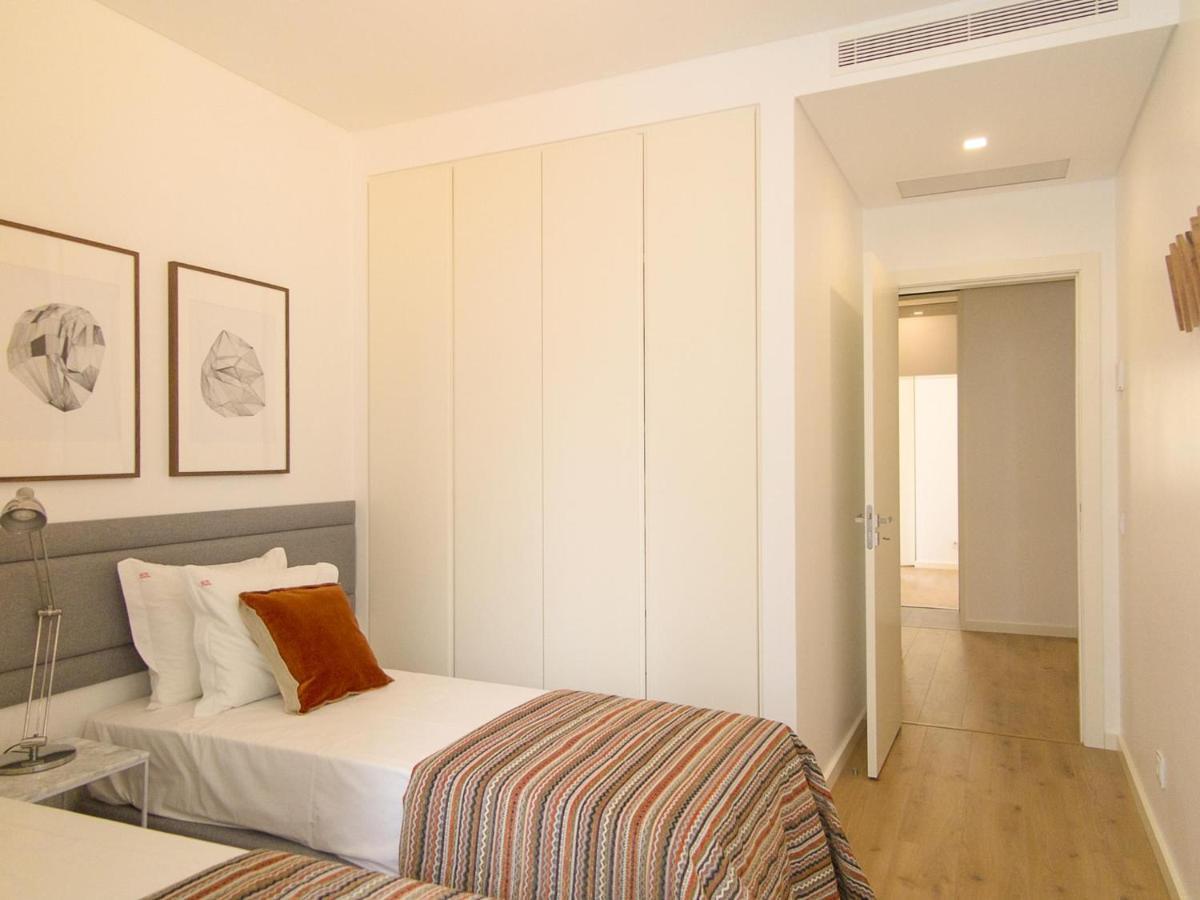Eduardo VII Park Great Bright Apt With Ac Elevator Lisbon Exterior photo